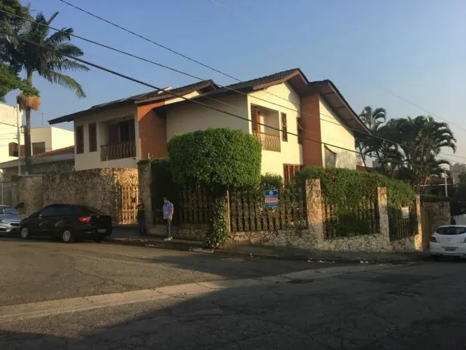Sobrado em Rua Araucária - Jardim Franca - São Paulo/SP