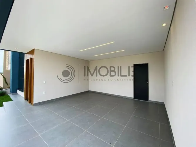 Linda Casa Nova à venda no Park Gran Reserve com 3 suítes, escritório, piscina e ótimos ac
