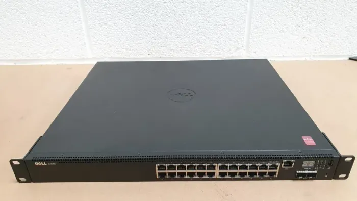 witch Dell N2024P 24 Portas 10/100/1000 + 2Sfp PoE+