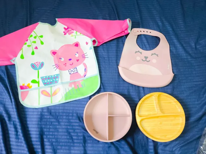 Pratos de silicone e bambu clingo ventosa+babador buba 