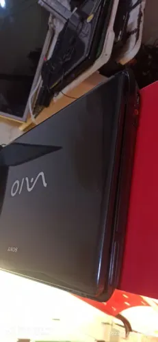 Notebook Sony VAIO Core i3 HD 500GB 4GB RAM 3meses de garantia. Somos loja física.