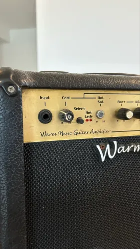 Amplificador de guitarra Warm Music