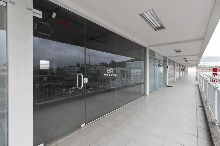 Loja com 53,80m² para alugar no Fazendinha em Curitiba