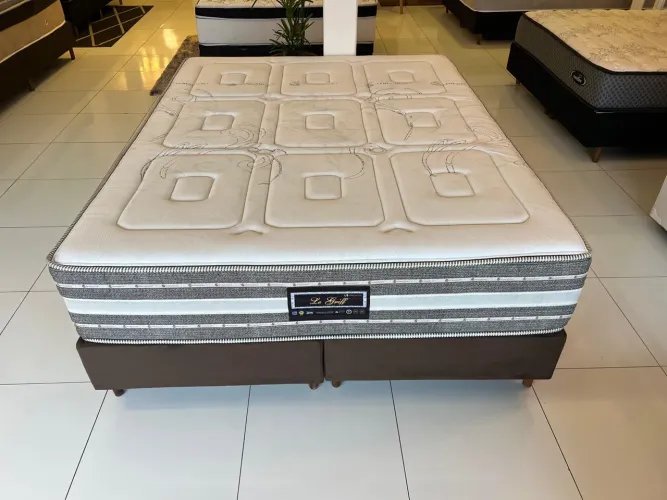 Cama de Casal Queen Size - Base Box + Colchão LEGRIFFE SANKO Seminovo - ENTREGAMOS