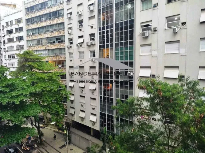 BANDEIRA DE MELLO ALUGA - 134 m², salão, 3 quartos, 02 em Copacabana - Rio de Janeiro