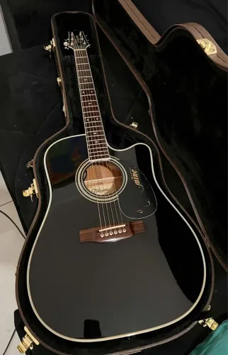 Violão Takamine EF341SC Bon Jovi
