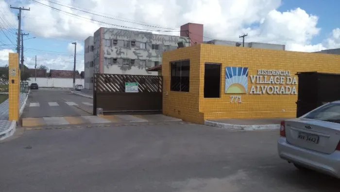 Apartamento com três quartos no Village da Alvorada