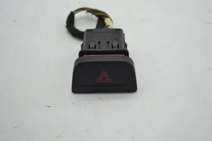Botão Pisca Alerta Painel Vw Voyage 2013 Gol Saveiro Origin Preto
