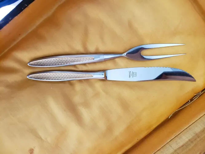 Raro garfo e faca para churrasco antigo Hércules ourodur