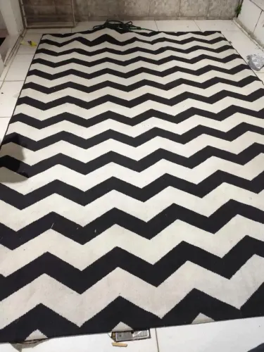 TAPETE GRANDE estampa chevron twin peaks black lodge