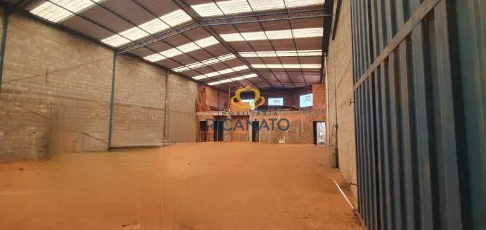 GALPÃO COMERCIAL NO SETOR BELA VISTA