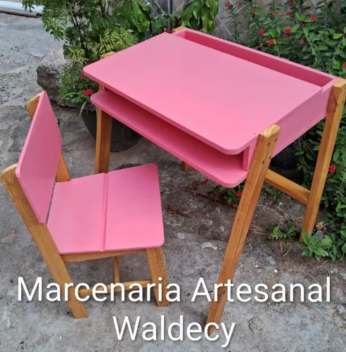 MESA ESCRIVANINHA E CADEIRA