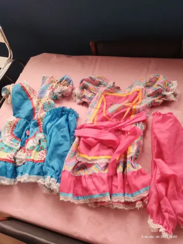 Lote fantasia- Tamanho 1 a 3  anos