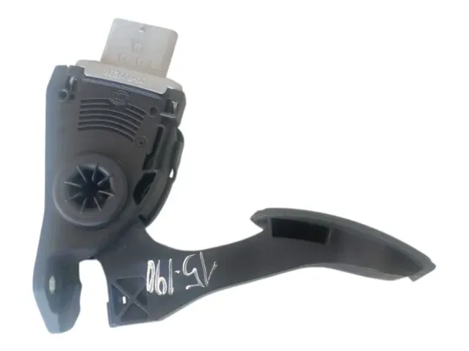 Pedal Acelerador Vw 13190 15190 17190 24280 17280 Originall