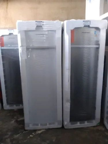 Freezer vertical