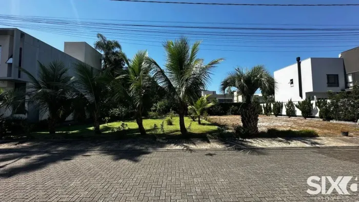 Terreno no Condomínio Villagio da Barra à venda no Bairro da Barra em Balneário Camboriú/S