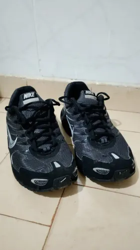 Tênis Nike Air