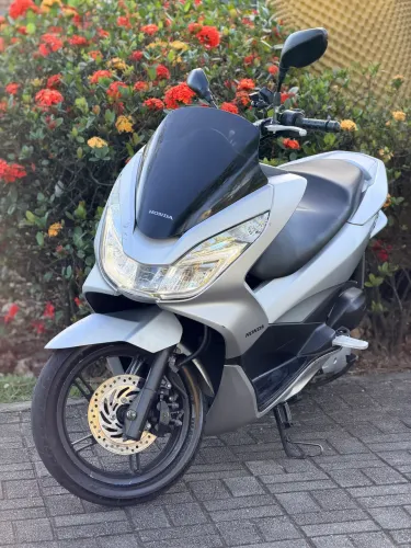 Honda Pcx impecável 2018
