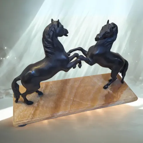 Escultura em Bronze - Garanhões Empinando