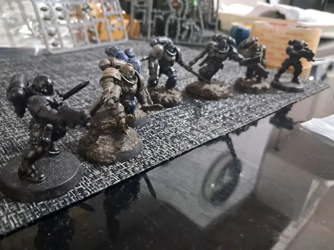 Figuras warhammer 40k space marines