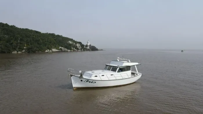 Trawler 40 pés