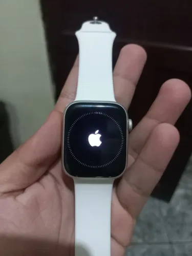 Relógio Apple Watch Series 7 45 mm para retirar peças 