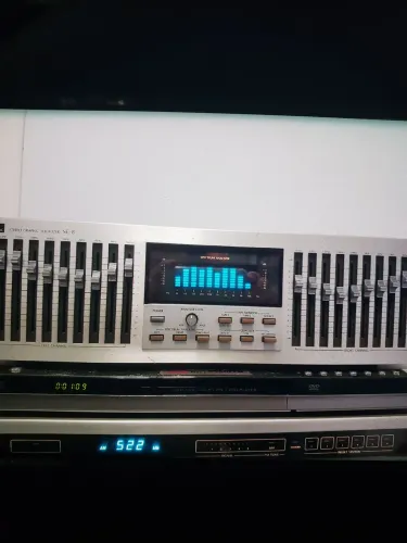 Equalizador Sansui SE-8