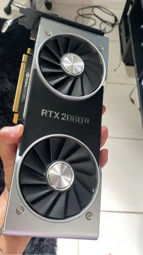 Placa de vídeo 2080 ti founders edition - com artefato