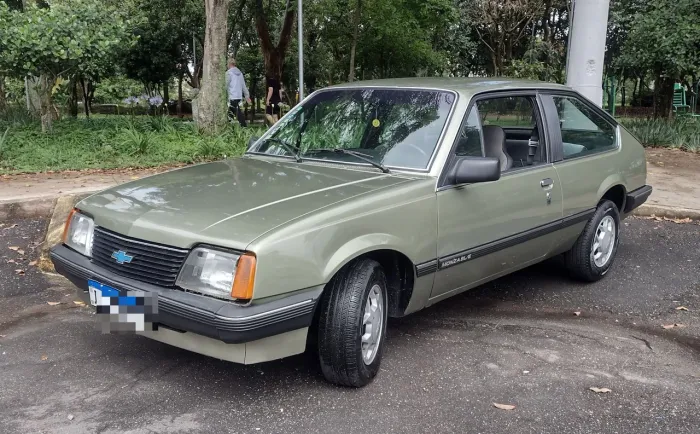 Chevrolet Monza GL 1.8 Efi/ SL/ L/ 650/barc. 2e4p 1984