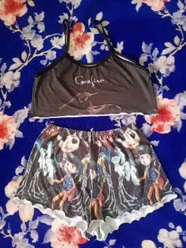 Pijamas Hello Kitty e Coraline