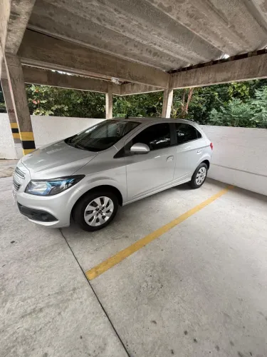 Chevrolet Onix Hatch LT 1.4 8V Flex Power Mec. 4P 2016
