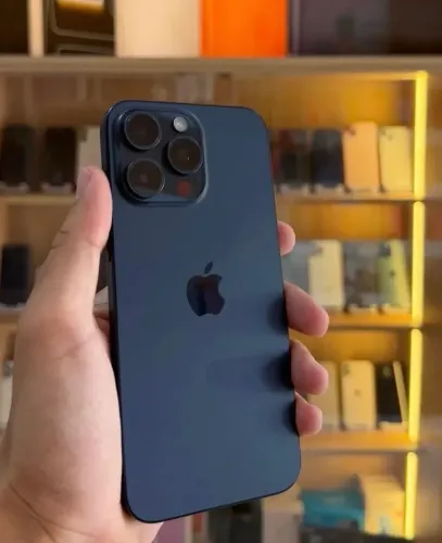 Vendo IPhone 15 Pro Max 256gb