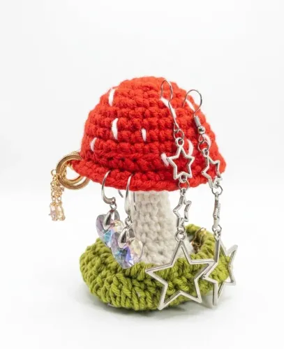 Porta Joias Amigurumi Cogumelo Organizador de Acessórios em Crochê Feito à Mão