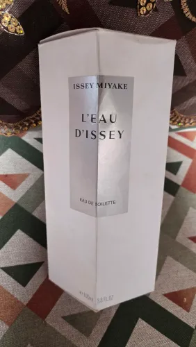 Perfume L eau D Issey EDT 100ml Feminino