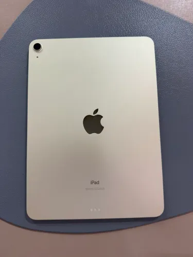 iPad Air 4 - 64GB + Capa Teclado