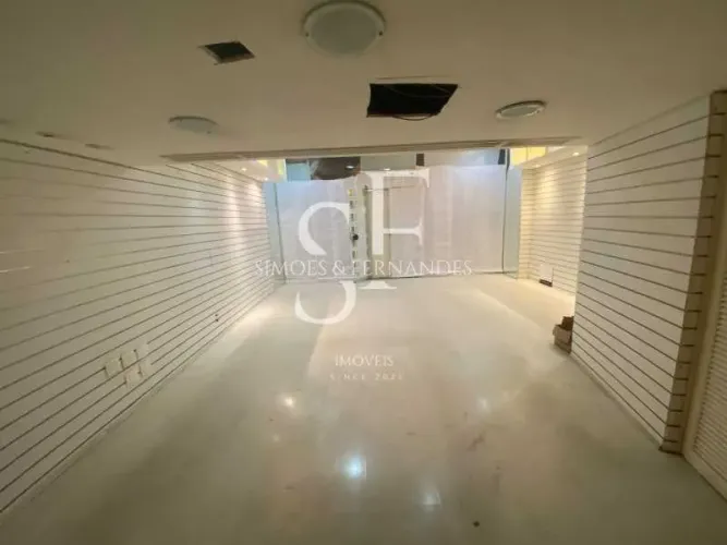 Gávea - Rua Marques de São Vicente. Loja de 72m² no Shopping da Gávea, ótima localização p
