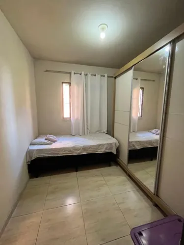 APARTAMENTO COM 02 QUARTOS, SALA, COZINHA, BANHEIRO E GARAGEM COBERTA. RESIDENCIAL EUCALIP