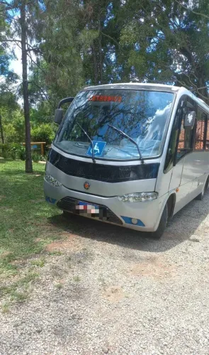 Mercedes-Benz Sênior 915 MB