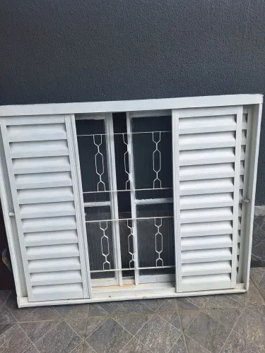 Vendo porta e/ou veneziana