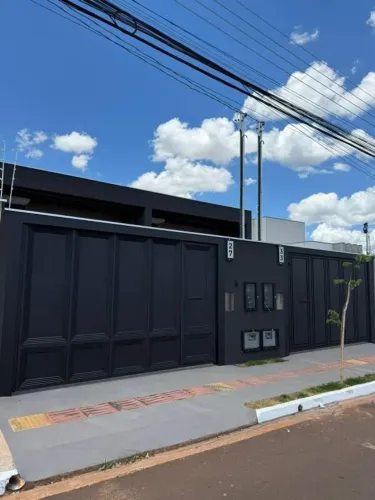 Casa Térrea à venda no Parque Dallas | 1 suíte 2 vagas garagem Campo Grande/MS