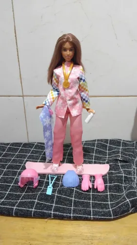 Barbie Snowboard