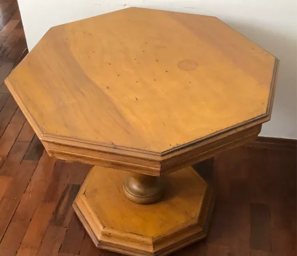 Mesa lateral em madeira maciça 0,75x050