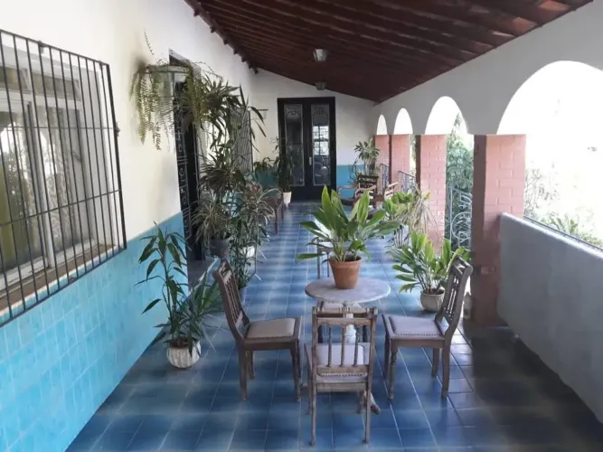 Fazenda/Sítio/Chácara para venda possui 1000 metros quadrados com 4 quartos em Centro - Qu