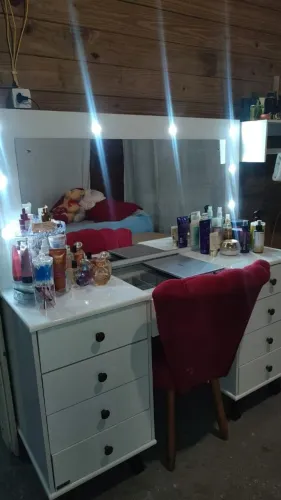 Penteadeira Camarim Completa com Espelho Iluminado + Cadeira Luxuosa