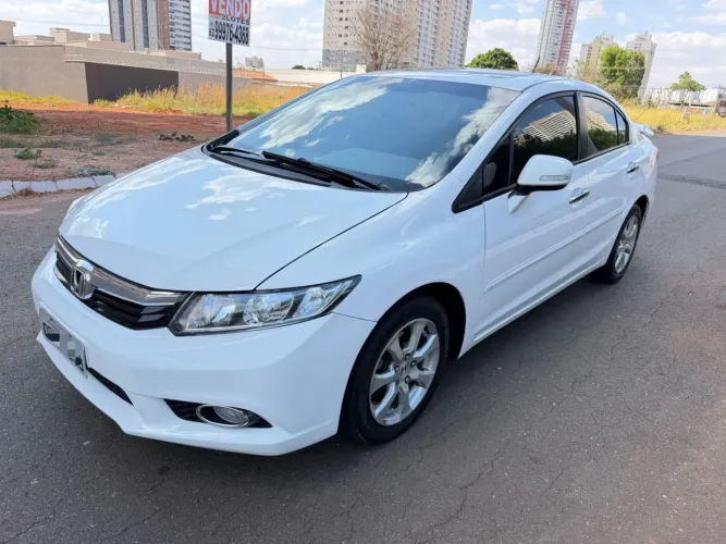 Honda Civic Sedan EXR 2.0 Flexone 16V Aut. 4P 2014