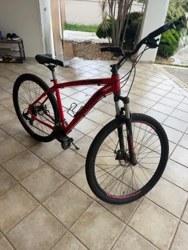 Bicicleta Oggi Hacker Sport Aro 29