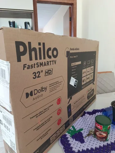 Tv Smart 32 polegadas RoKu Philco LACRADA