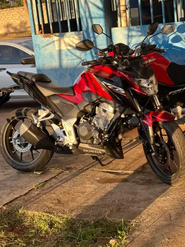 Troco ágio de CB300F