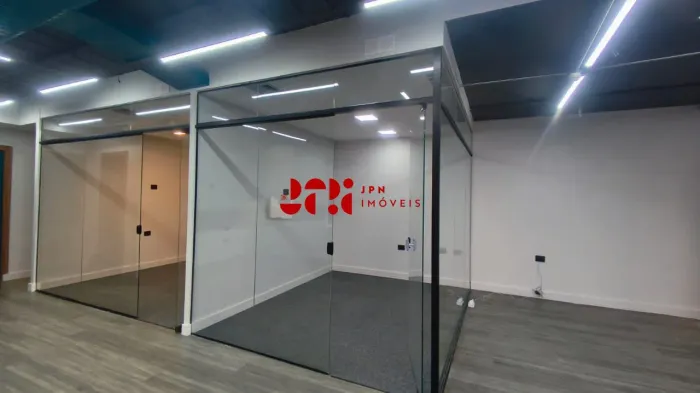 Sala comercial no Brooklin - 104m²