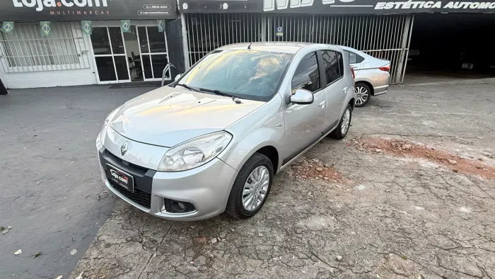 Renault Sandero Privilège Hi-flex 1.6 16V 5P AUT 2012